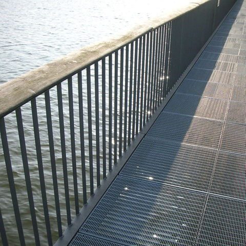 Serrated Welded Steel Grating