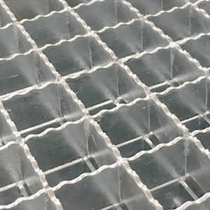 Serrated Press-locked Steel Grating